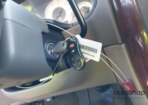 2001 Chrysler Town & Country Lxi z USA, uszkodzony, nr VIN 2C8GP54L81R152545